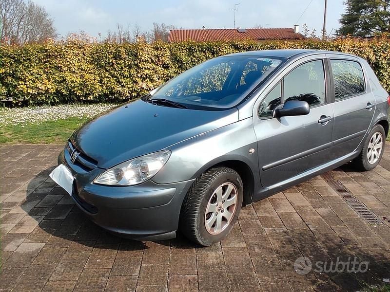 Usata Peugeot 307 2004 Berlina
