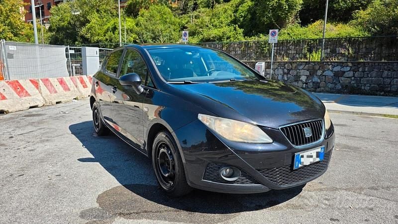 Usata Seat Ibiza 69 CV (50 kW) 2012 Nero Berlina