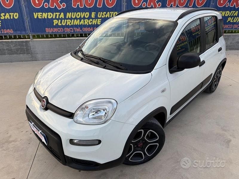 Usata Fiat Panda City Life 70 CV (51 kW) 2022 Bianco Utilitaria