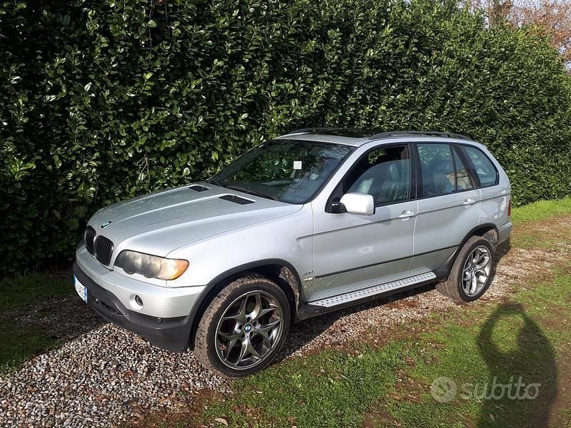 Grigio Usata 2002 BMW X5 SUV | 4200 € (Ottimo prezzo) - Immagine 1/4