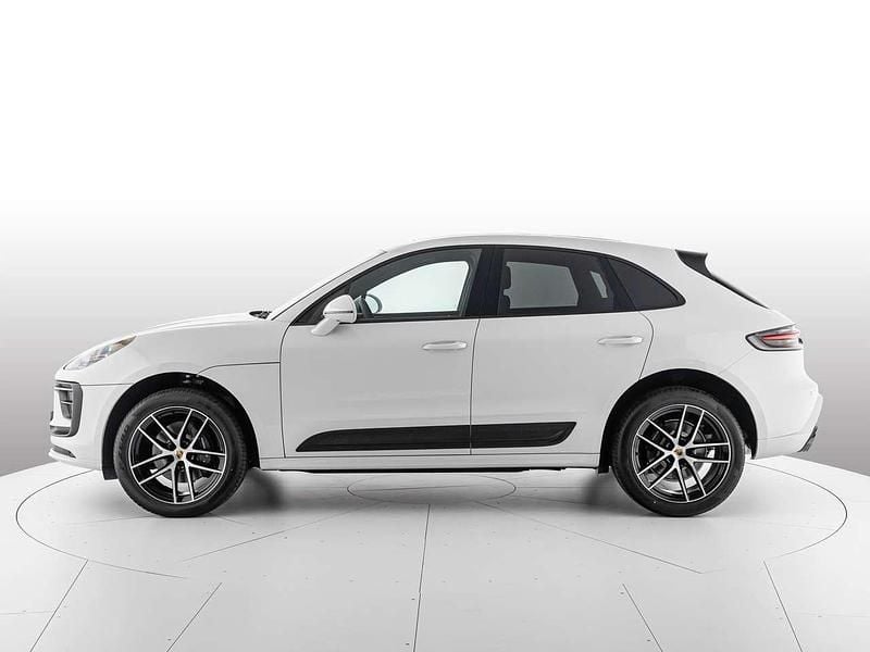Nuova Porsche Macan 265 CV (194 kW) 2026 Bianco carrara metallizzato SUV