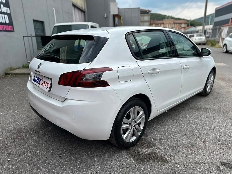 Usata Peugeot 308 Business-Line 101 CV (74 kW) 2019 Bianco Berlina