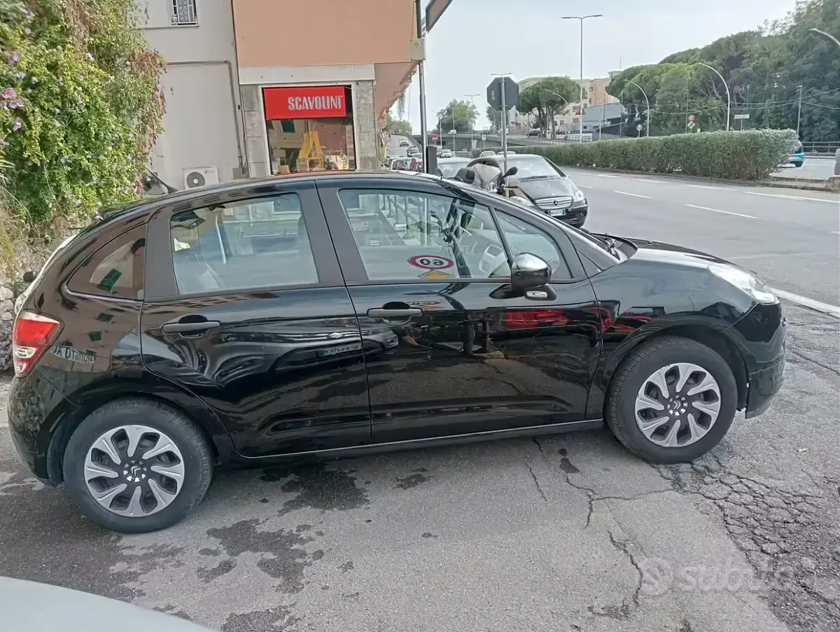 Usata Citroën C3 Live 68 CV (50 kW) 2016 Nero Berlina
