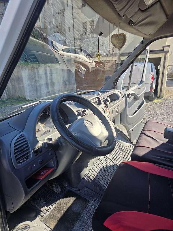Usata Mercedes Sprinter 129 CV (94 kW) 2001 Bianco Furgone