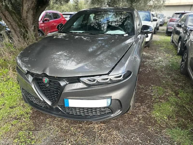 Usata Alfa Romeo Tonale Sprint 131 CV (96 kW) 2024 Grigio SUV
