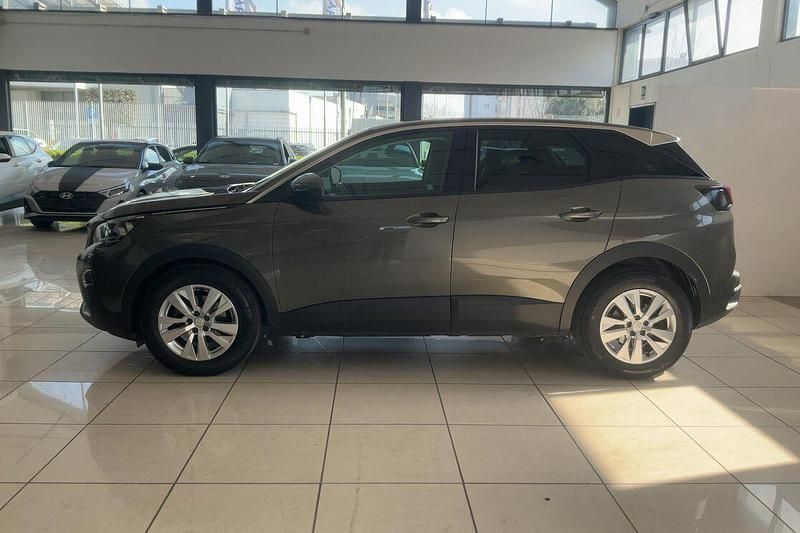 Usata Peugeot 3008 Business-Line 131 CV (96 kW) 2018 Grigio SUV