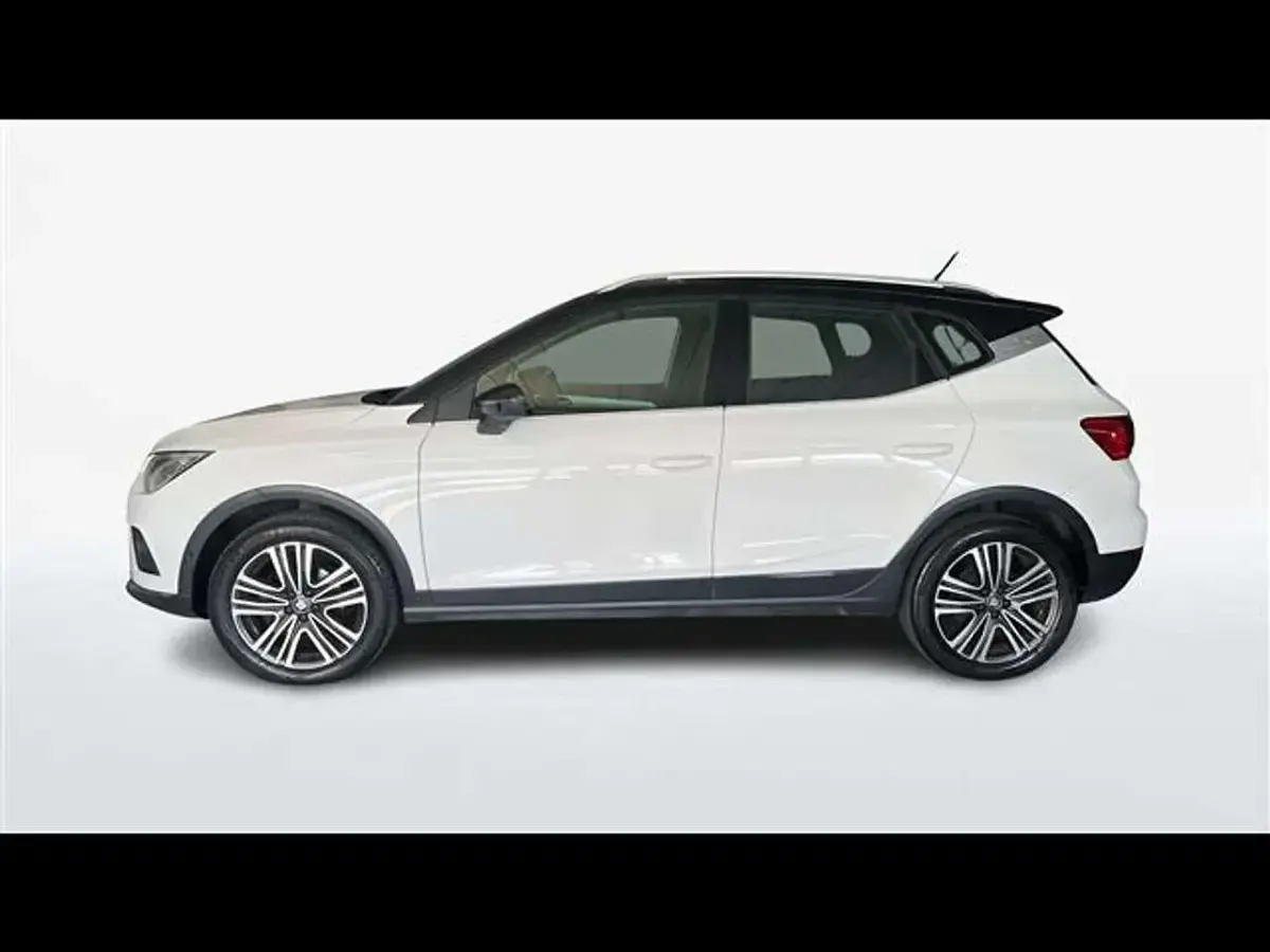 Usata Seat Arona Style 95 CV (69 kW) 2020 Bianco SUV