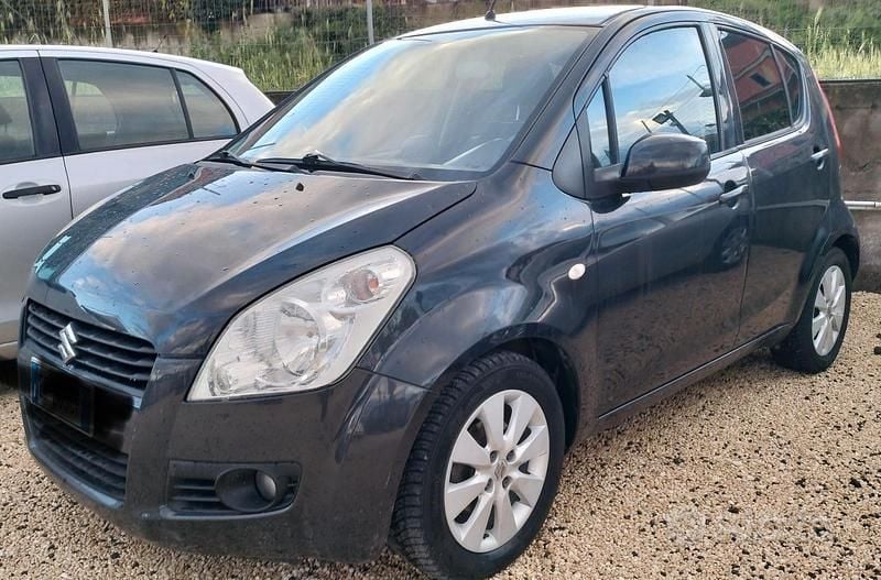 Usata Suzuki Splash 86 CV (63 kW) 2010 Nero Utilitaria