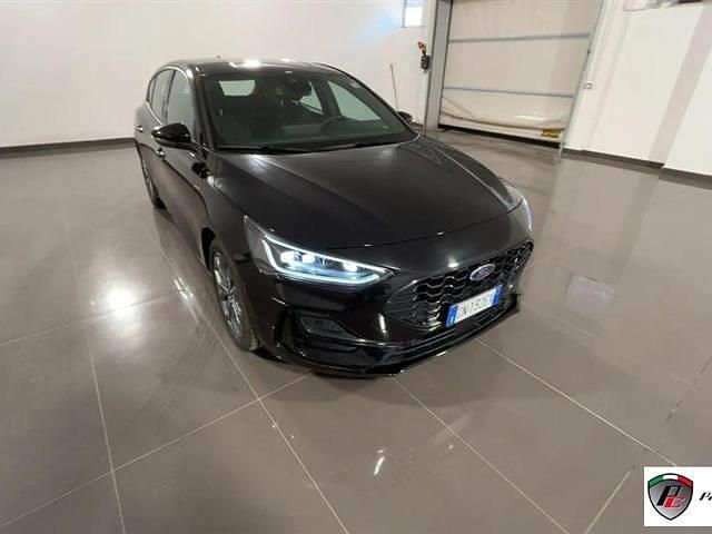 Usata Ford Focus ST-Line 101 CV (74 kW) 2023 Nero(met.) Berlina