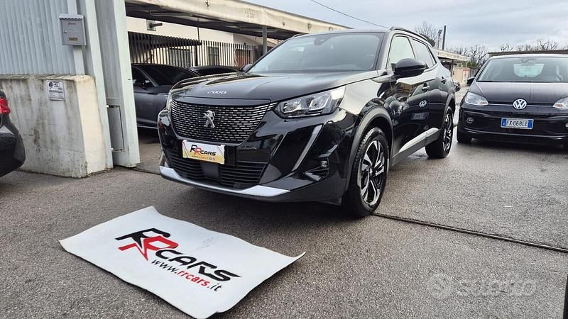 Usata Peugeot 2008 Allure 178 CV (130 kW) 2021 Nero SUV