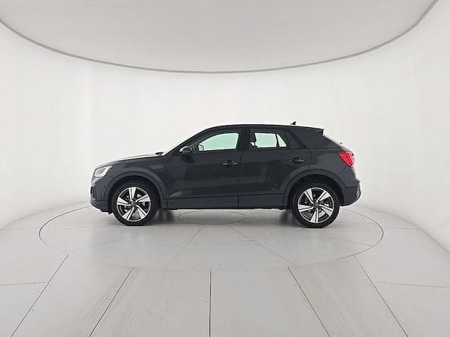 Usata Audi Q2 Admired 150 CV (110 kW) 2022 Grigio manhattan metallizzato SUV