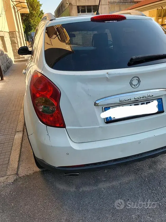 Usata SsangYong Korando 149 CV (109 kW) 2012 Bianco SUV