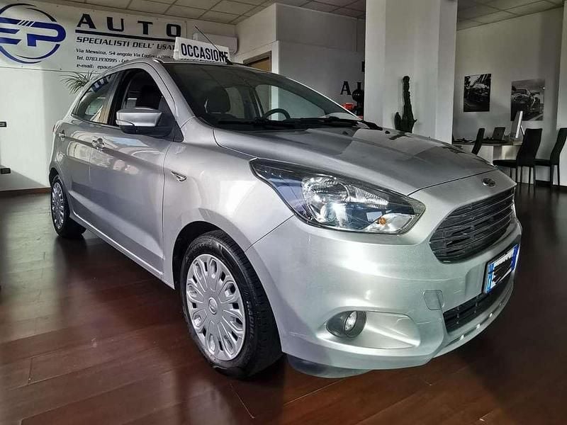 Usata Ford Ka 71 CV (52 kW) 2017 Argento Berlina