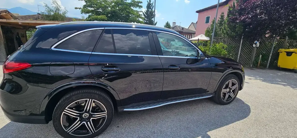 Usata Mercedes GLC300 Advanced Plus 197 CV (144 kW) 2025 Nero SUV