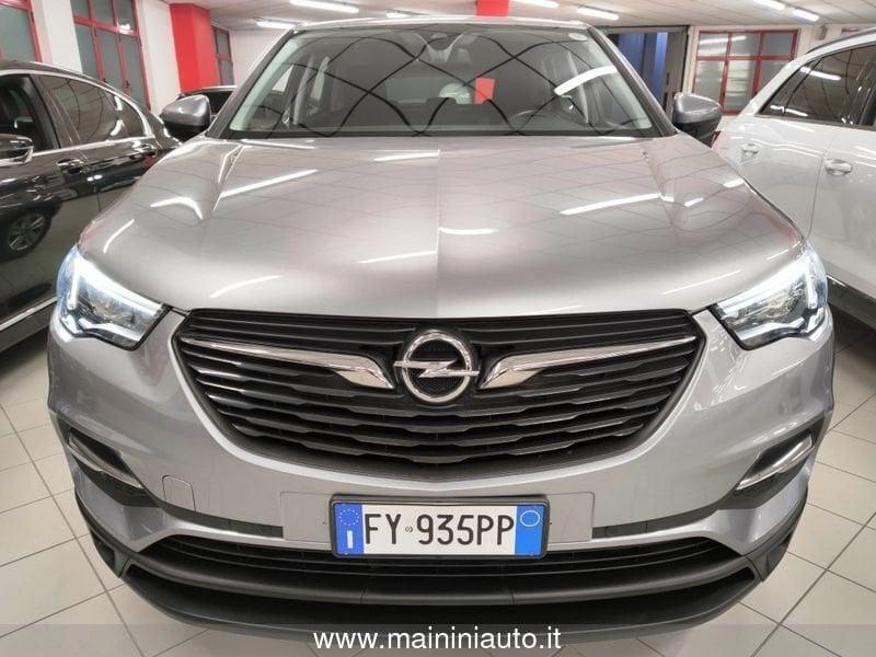 Usato 2019 Opel Grandland X 1.2 Benzin 131 CV (18.300 €)