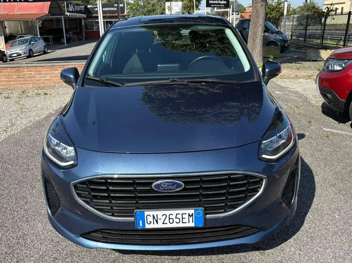 Usata Ford Fiesta Titanium 75 CV (55 kW) 2023 Blu/azzurro Utilitaria