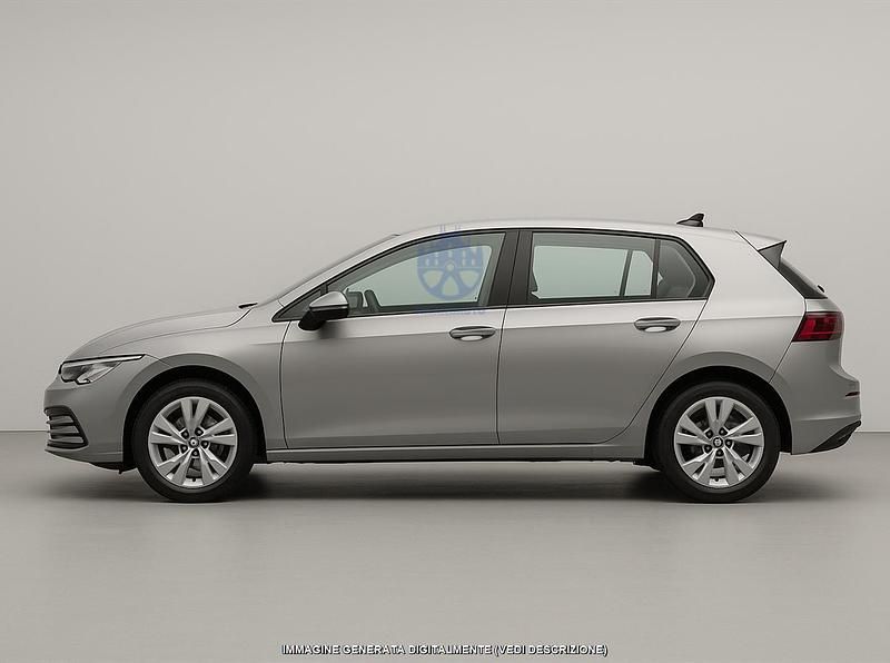 Usata VW Golf VIII Active 150 CV (110 kW) 2023 Grigio Utilitaria