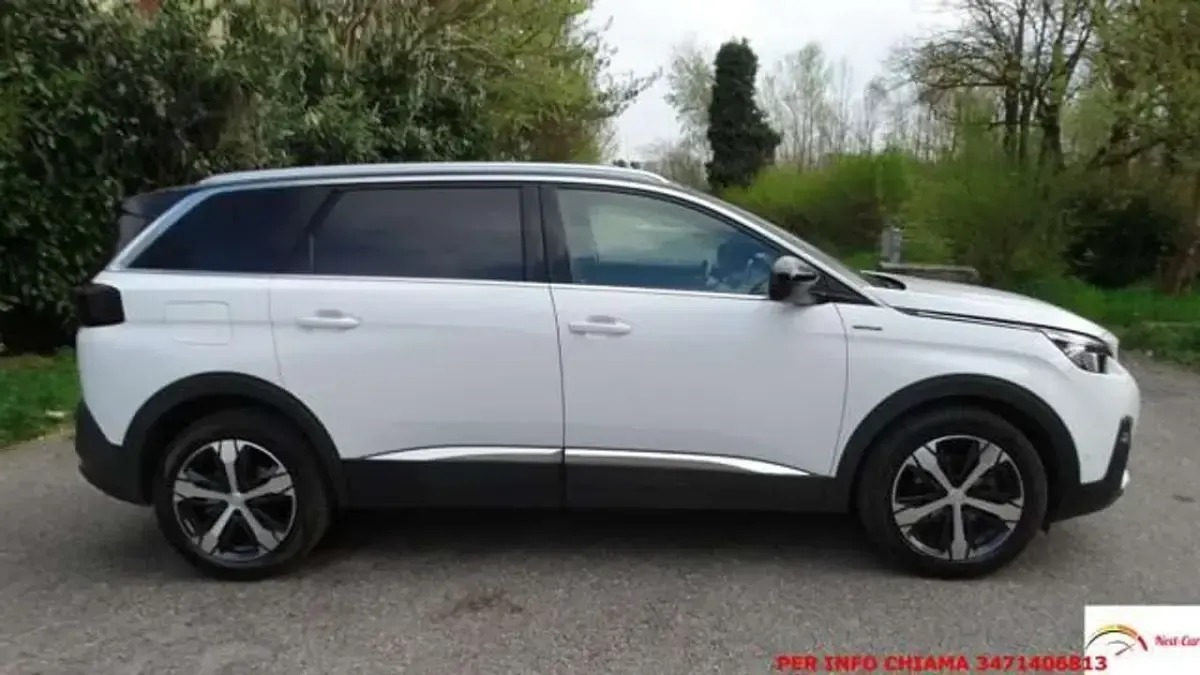 Usata Peugeot 5008 GT-line 131 CV (96 kW) 2018 Bianco Monovolume