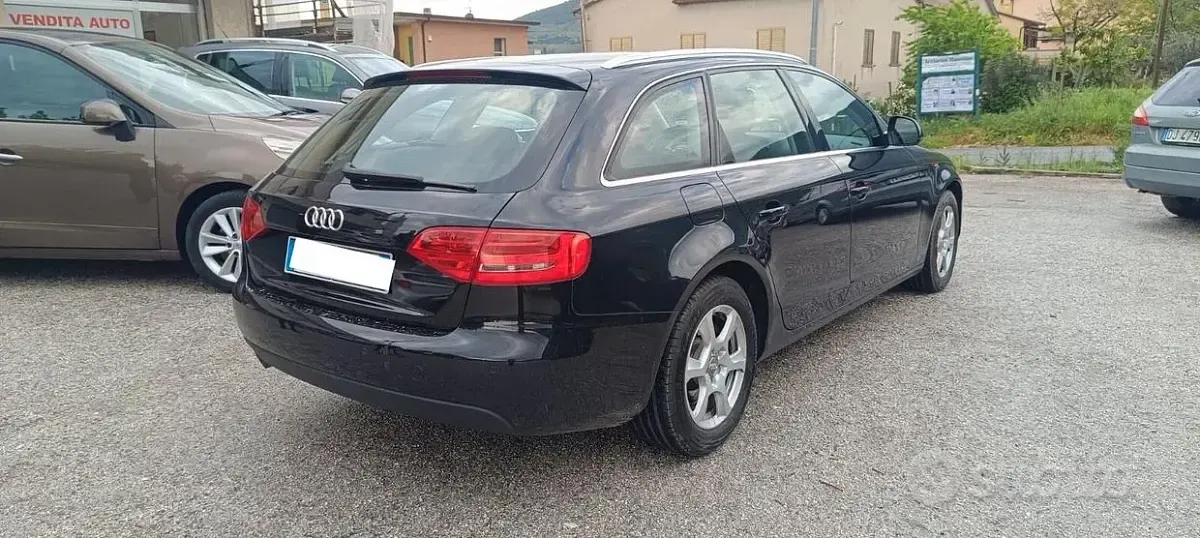 Usata Audi A4 Advanced 140 CV (102 kW) 2008 Nero Station wagon