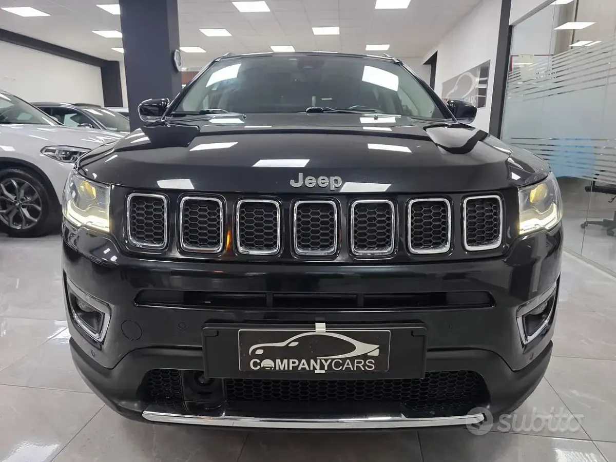Usata Jeep Compass Limited 120 CV (88 kW) 2021 Nero SUV
