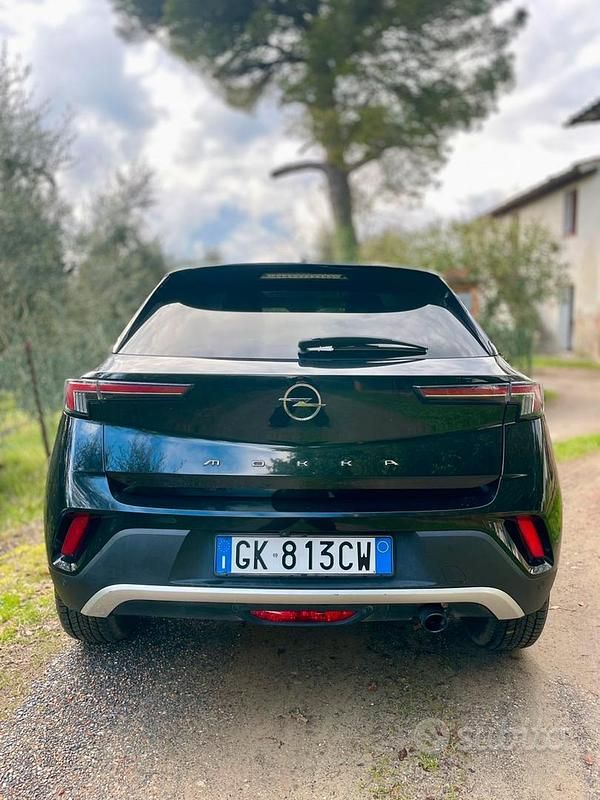 Usata Opel Mokka Elegance 101 CV (74 kW) 2022 Nero SUV