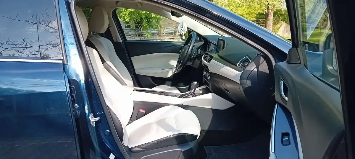 Usata Mazda 6 High 170 CV (125 kW) 2018 Blu/azzurro Station wagon