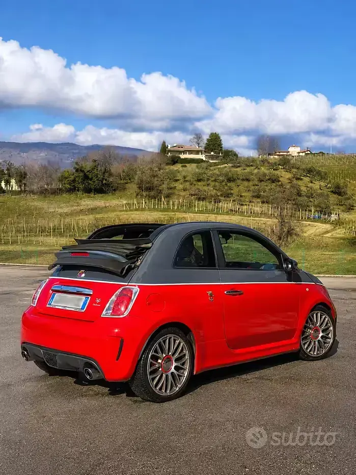 Usata Abarth 595 Turismo 160 CV (117 kW) 2012 Rosso Cabrio