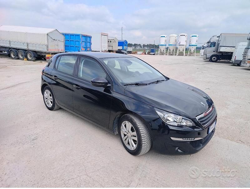 Usata Peugeot 308 Allure 2017 Nero Berlina
