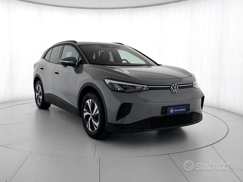 Usata VW ID.4 Pure 125 kW (170 CV) 2024 Moonstone grey SUV