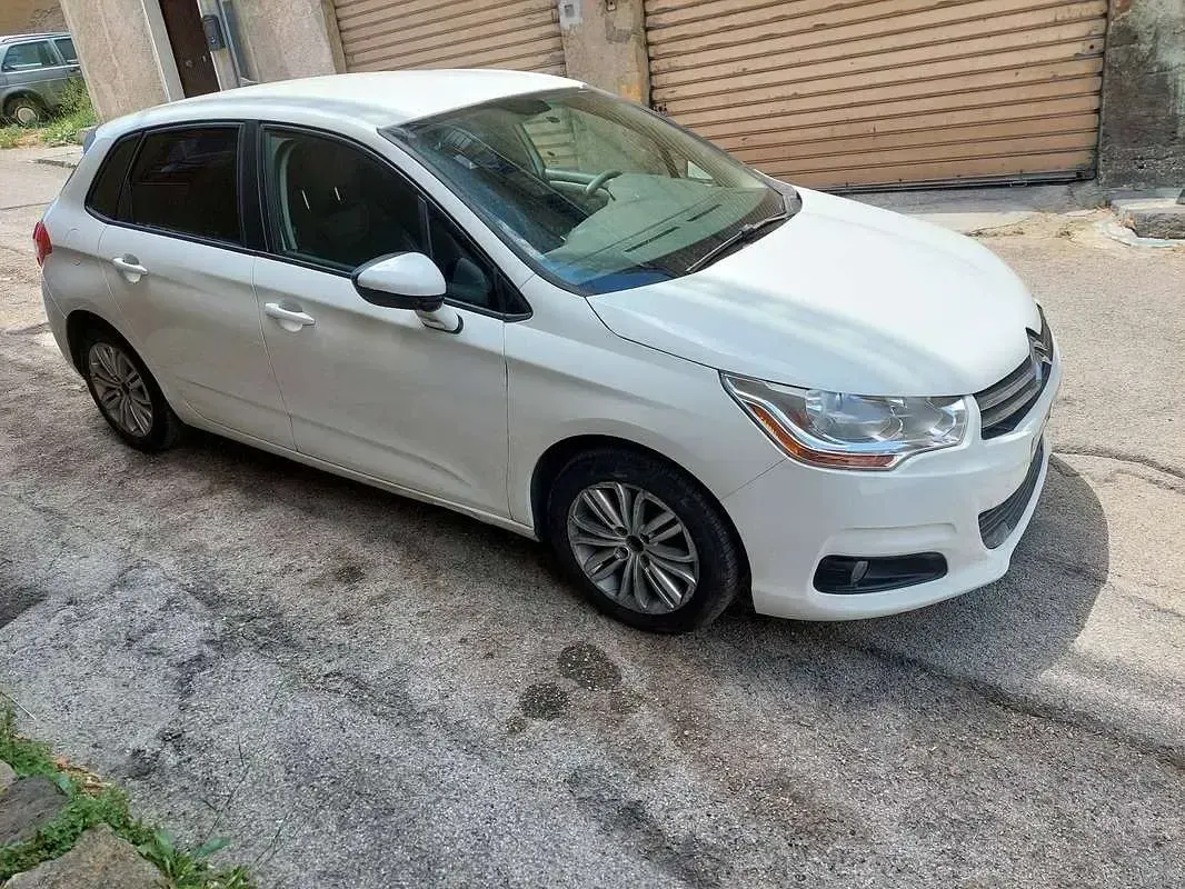 Usata Citroën C4 Business Class 92 CV (67 kW) 2011 Berlina