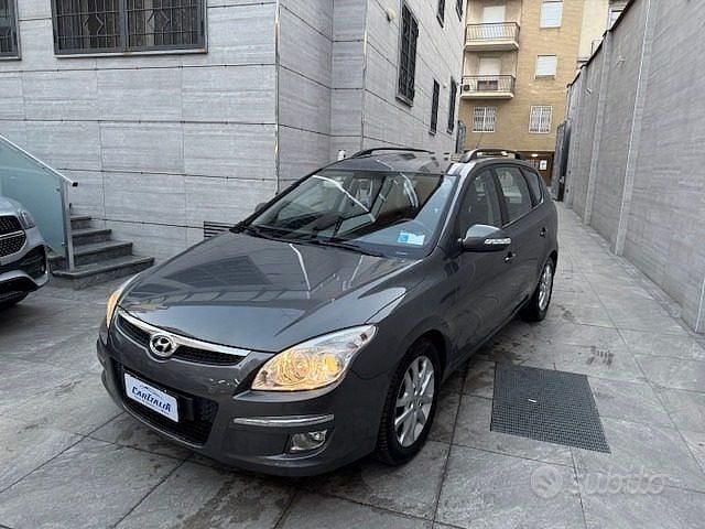 Usata Hyundai i30 Dynamiq 116 CV (85 kW) 2009 Grigio Station wagon