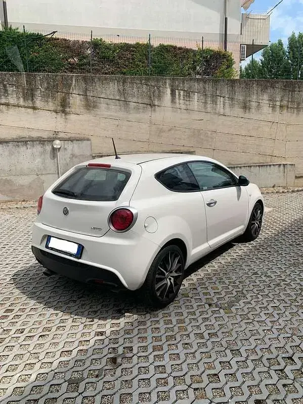 Usata Alfa Romeo MiTo Super 120 CV (88 kW) 2017 Utilitaria