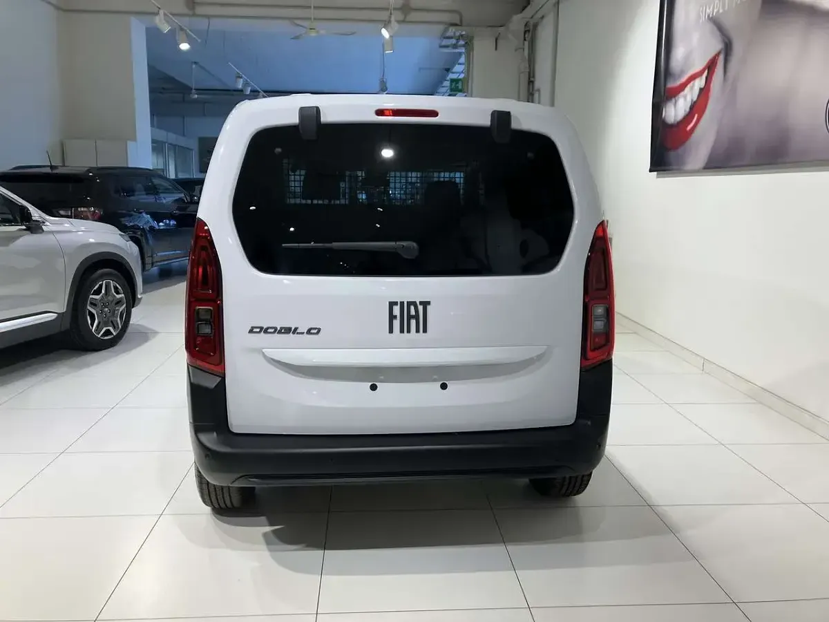 Nuova Fiat Doblò 102 CV (75 kW) 2026 Bianco Monovolume