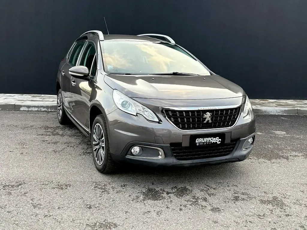 Usata Peugeot 2008 Allure 100 CV (73 kW) 2016 Other SUV