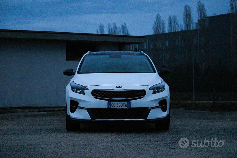 Usata Kia XCeed 136 CV (100 kW) 2021 Bianco SUV