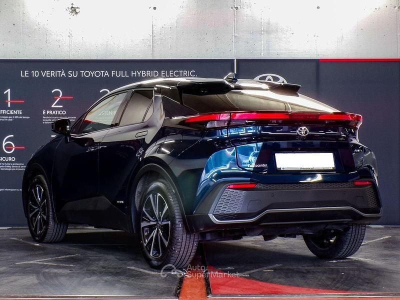 Usata Toyota C-HR Trend 197 CV (144 kW) 2024 Blu SUV
