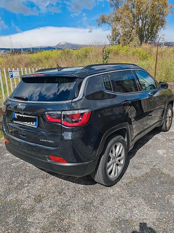 Usata Jeep Compass Limited 120 CV (88 kW) 2021 Nero SUV
