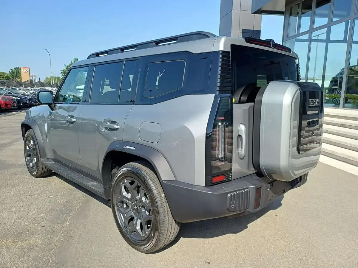 Nuova ICH-X K3 238 CV (175 kW) 2026 Grigio SUV