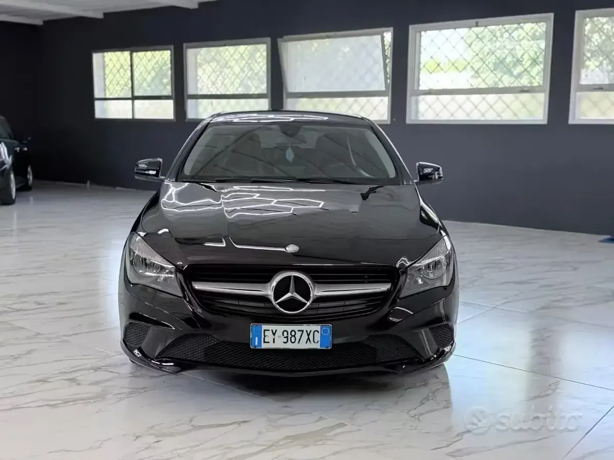 Usata Mercedes CLA200 Premium 136 CV (100 kW) 2015 Nero Coupé