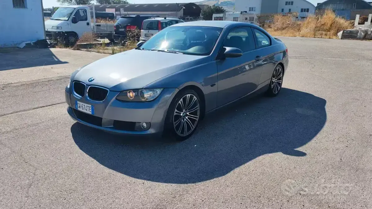 Usata BMW 320 M Sport 177 CV (130 kW) 2009 Coupé