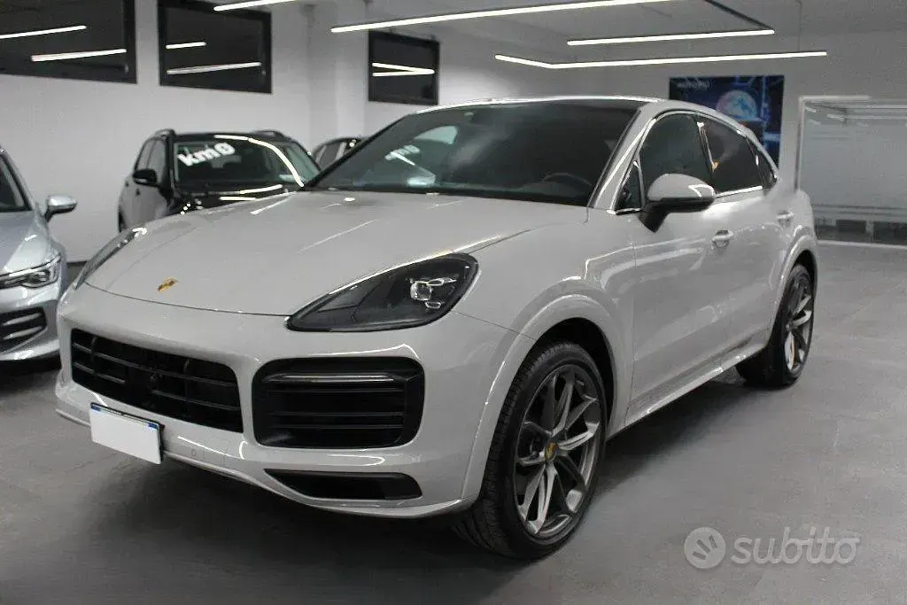 Usata Porsche Cayenne Sport 340 CV (250 kW) 2022 Bianco SUV
