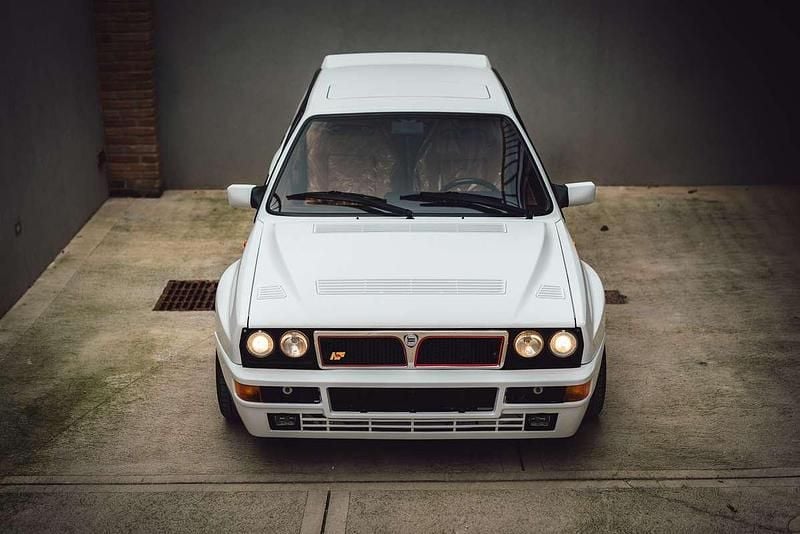 Usata Lancia Delta 205 CV (150 kW) 1992 Bianco Utilitaria