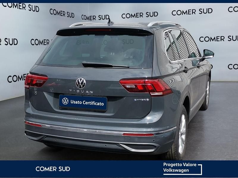 Usata VW Tiguan Life 245 CV (180 kW) 2023 Grigio SUV