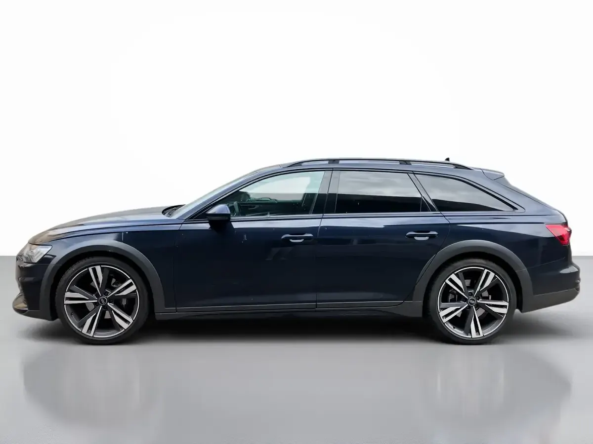 Usata Audi A6 Allroad Ambiente 204 CV (150 kW) 2024 Blu firmamento metallizzato Station wagon