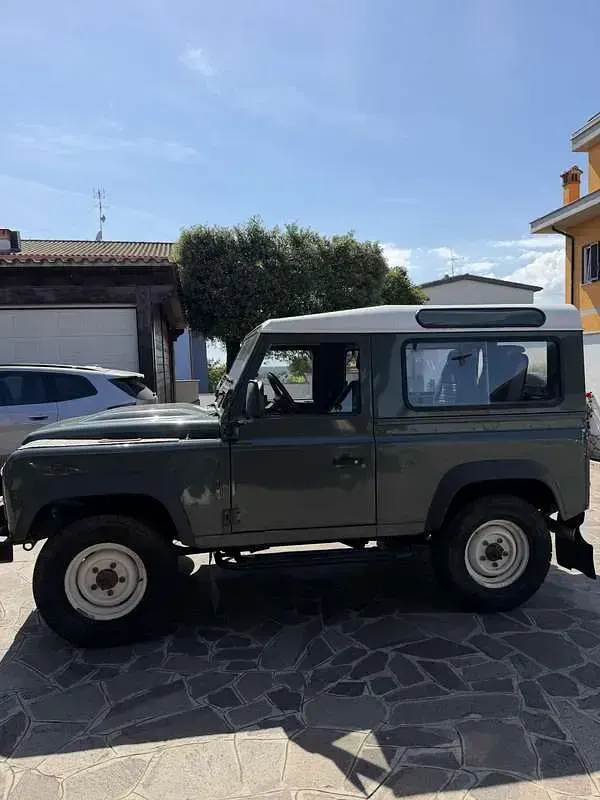 Occasion Land Rover Defender SE 122 ch (89 kW) 2010 Break