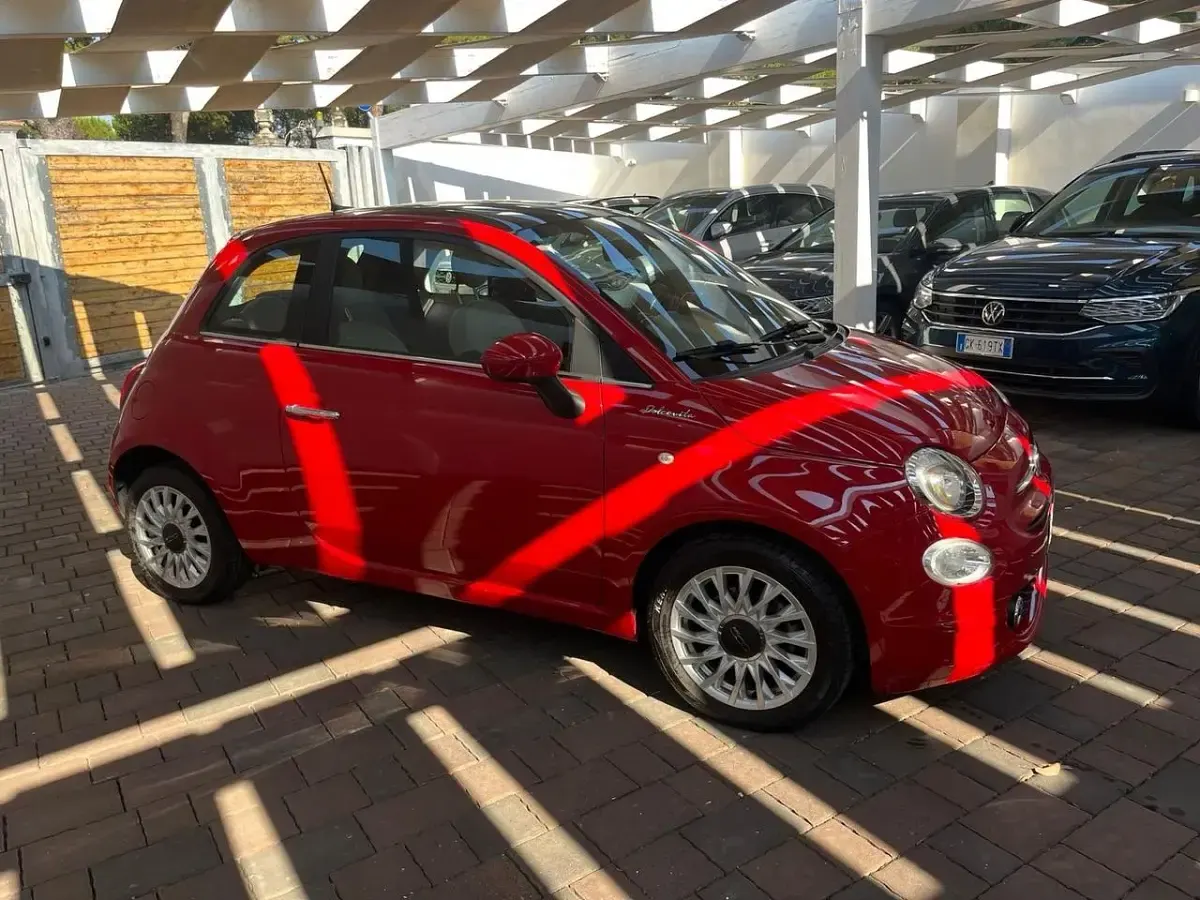 Usata Fiat 500 Dolcevita 69 CV (50 kW) 2022 Rosso Utilitaria