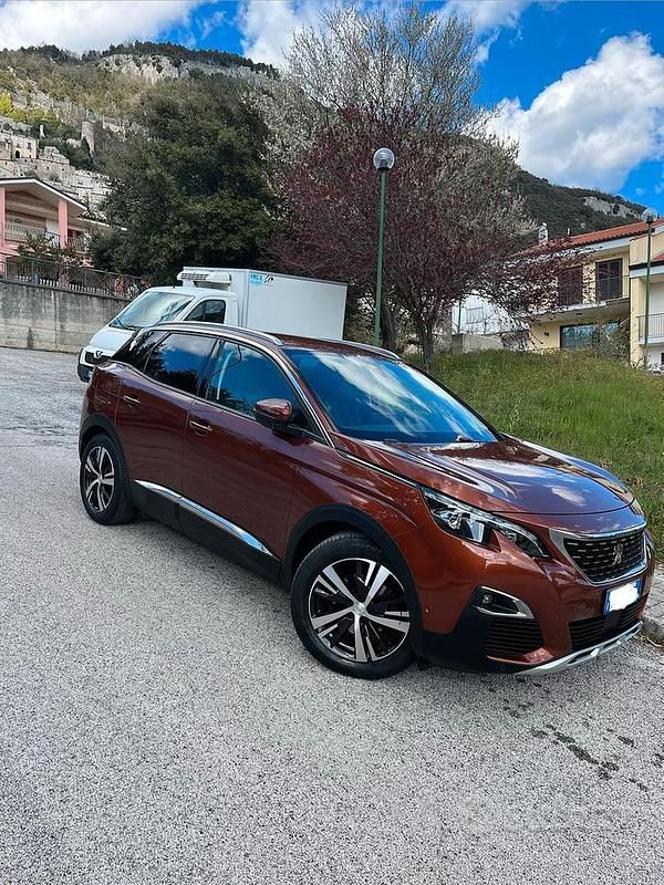 Usata Peugeot 3008 2018 SUV