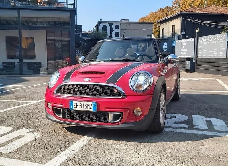 Rosso Usata 2011 Mini Cooper S Cabriolet Cabrio | 10.900 € (Buon prezzo) - Immagine 1/4