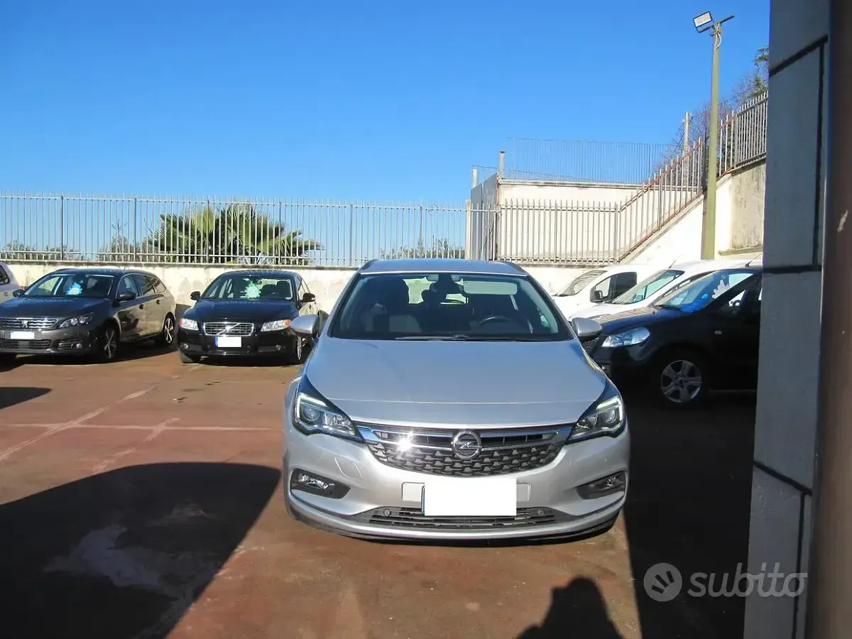 Usata Opel Astra Dynamic 136 CV (100 kW) 2019 Grigio Station wagon