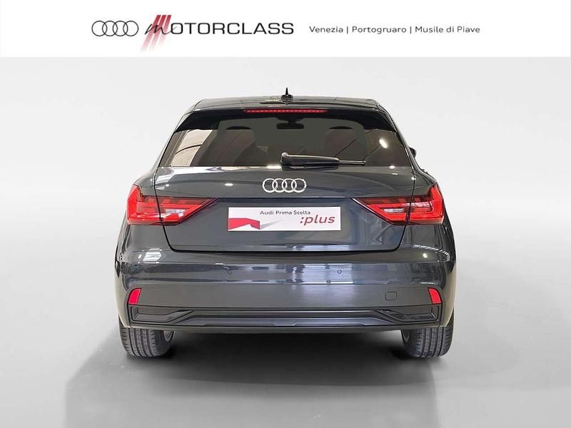 Usata Audi A1 Sportback Advanced 116 CV (85 kW) 2025 Grigio manhattan metallizzato Utilitaria